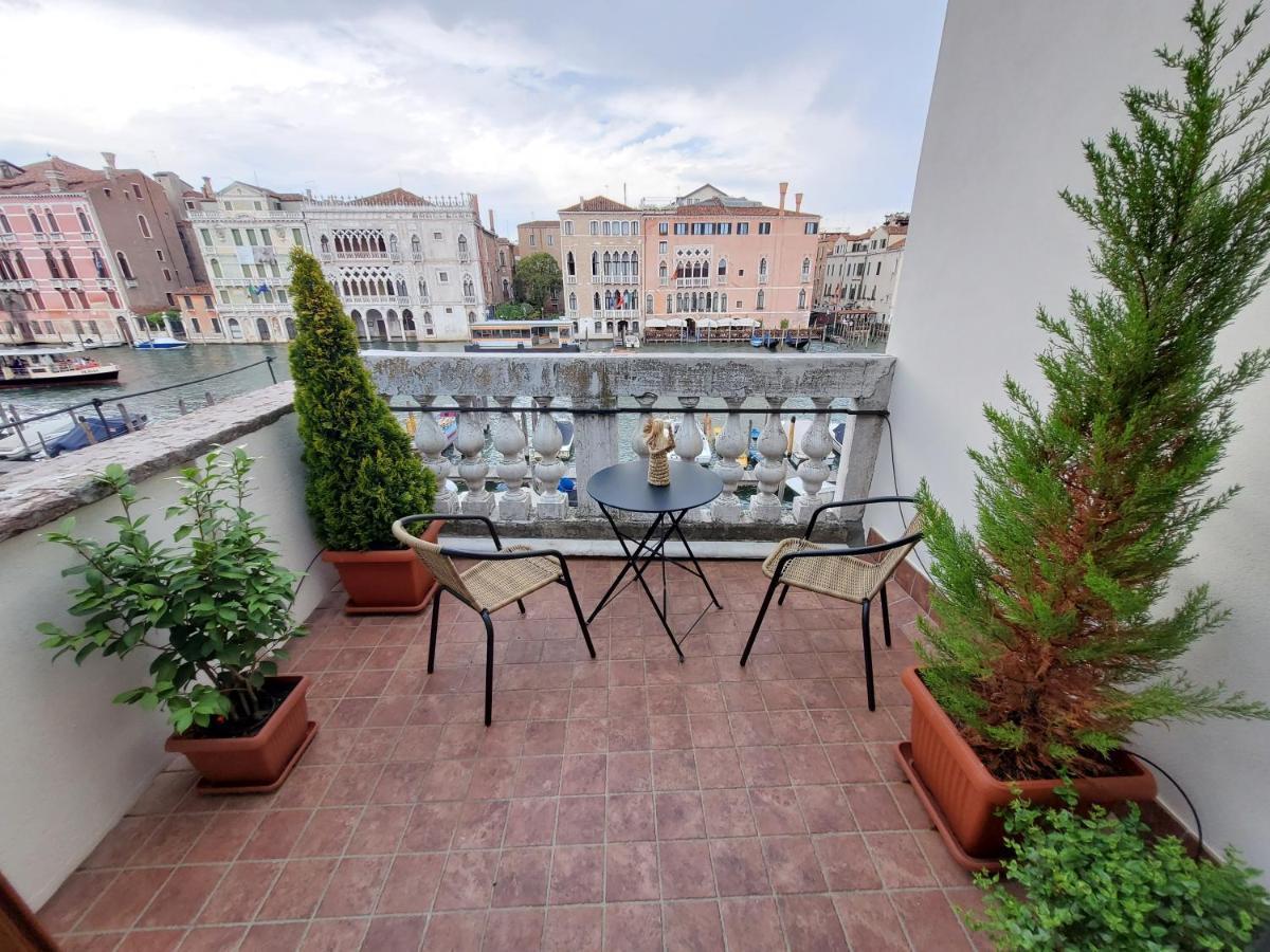 Residenza La Veranda A Rialto Венеция Экстерьер фото